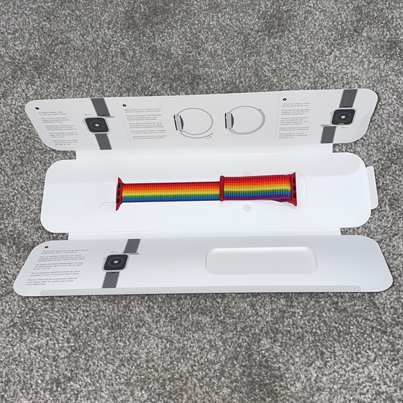 Apple Watch Band Pride Edition - Picture 3 of 4